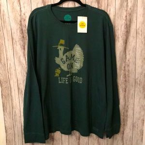 Green long sleeve Life is Good tee
